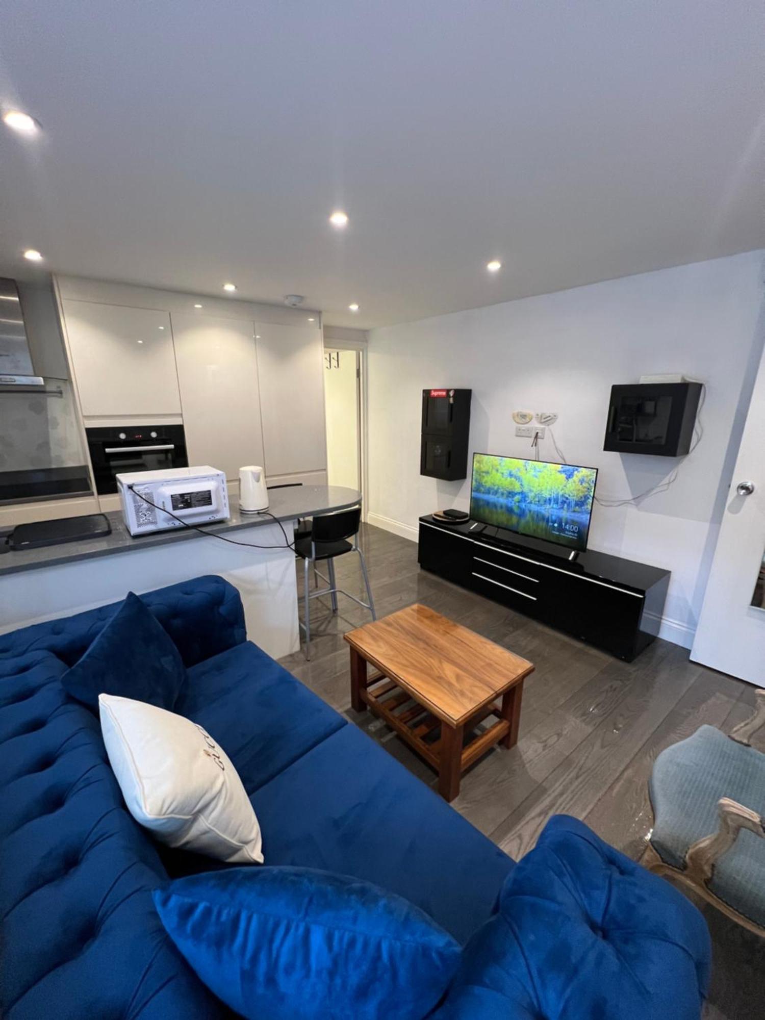 Lovely Chelsea Entire Apartment London City Exteriör bild